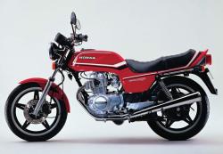 Honda CB250 Super Hawk