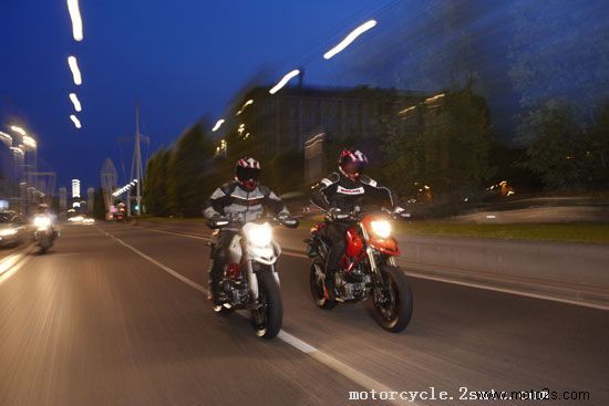 2009  Ducati Hypermotard 1100 S