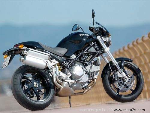 Ducati Monster 800S2R