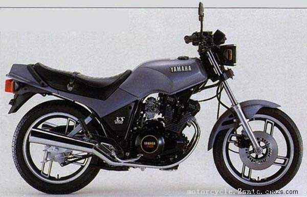 Yamaha XS250