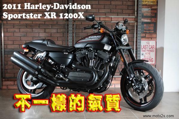 2011 Harley-Davidson Sportster XR 1200X.jpg