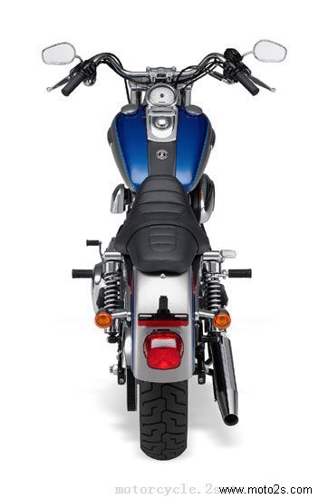 2009  Harley-Davidson FXDC Dyna Super Glide Custom