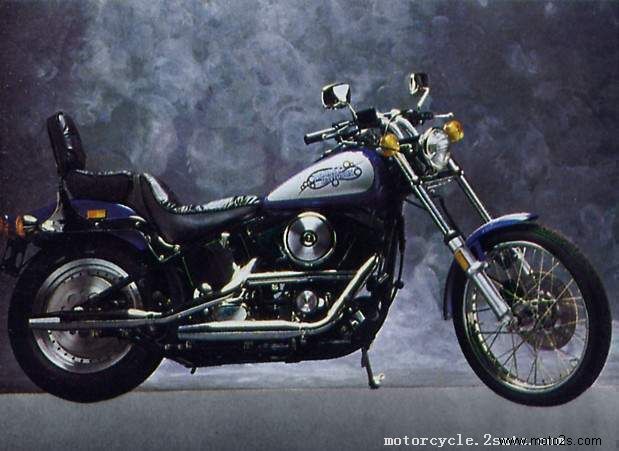 Harley Davidson FXSTC 1340 Softail Custom