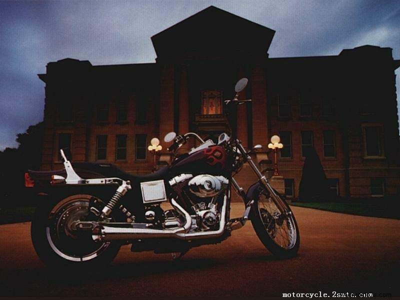 Harley Davidson FXDWG Dyna Wide Glide