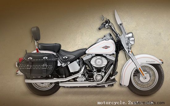2009  Harley-Davidson Shrine Heritage Softail Classic